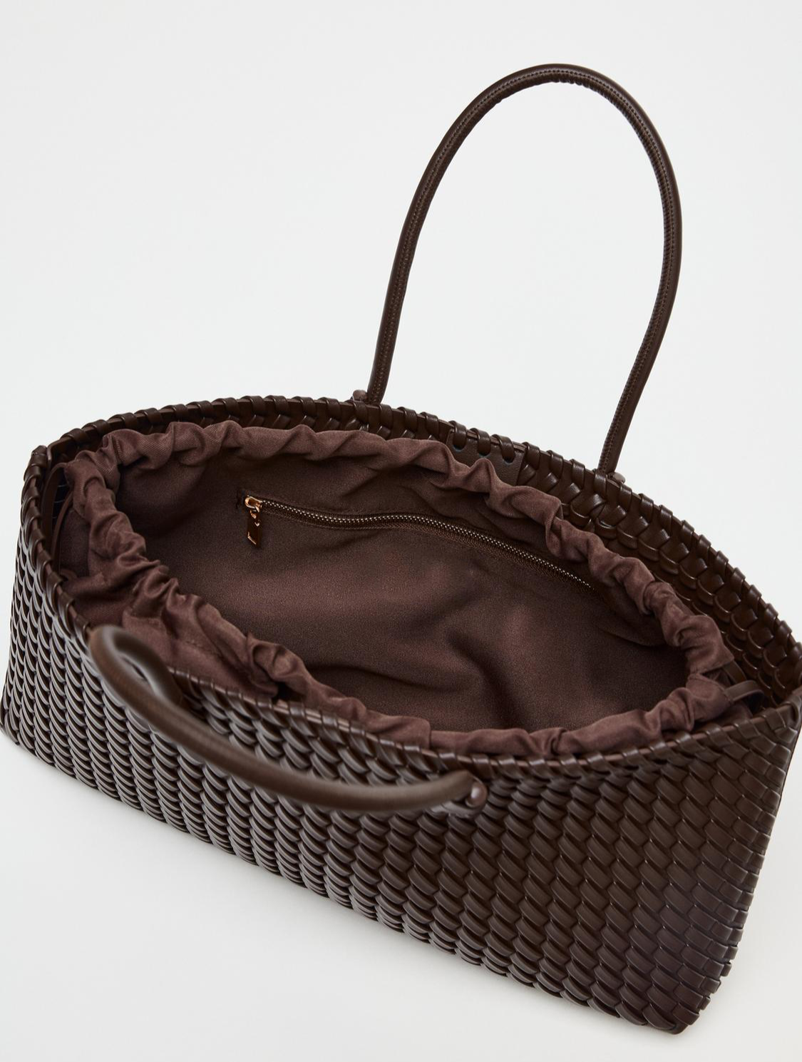 Averra Braided Bag: Elegant Handwoven Tote for Everyday Style
