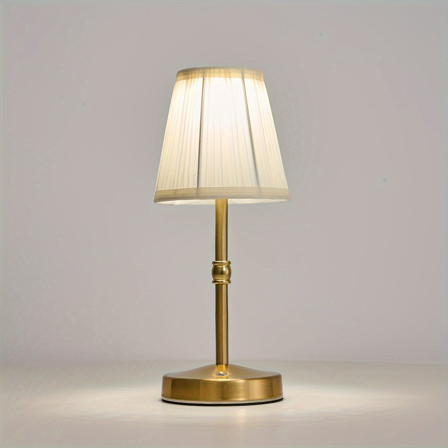 Dimmable Cordless LED Table Lamp with Rechargeable Battery