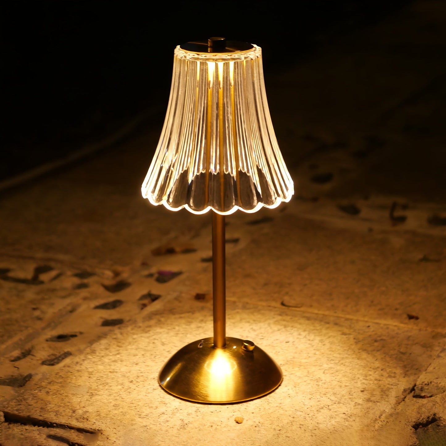 Stylish Metal Table Lamp with Touch Control and Rechargeable Design