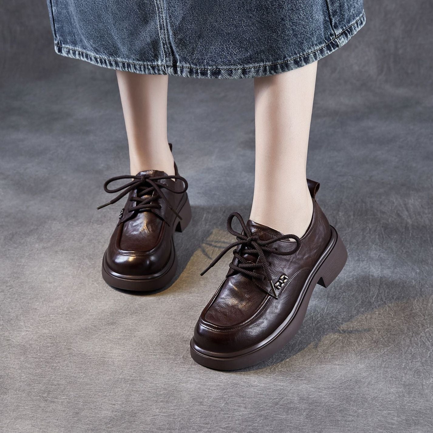 Women's Retro Plain Leather Casual Lace-up Loafers