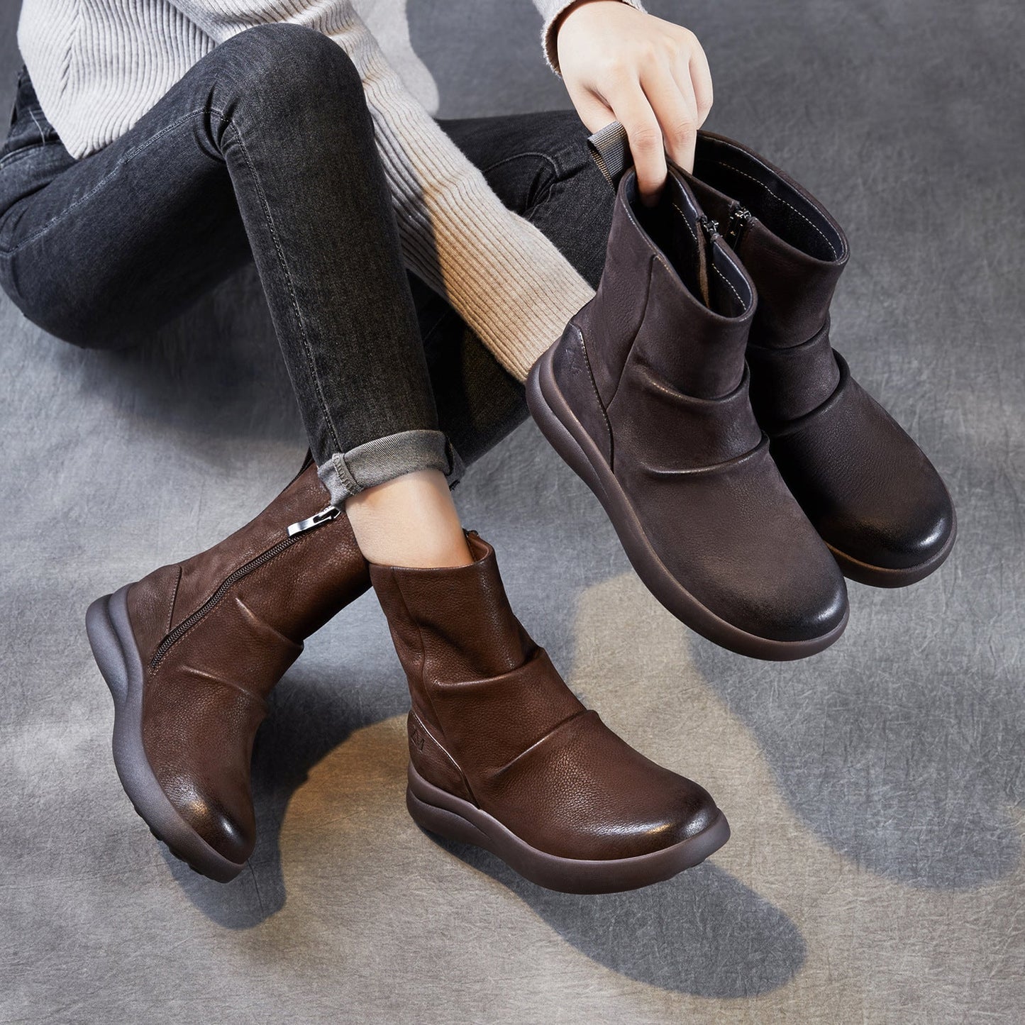 Women's Vintage Plain Leather Motorcycle Boots