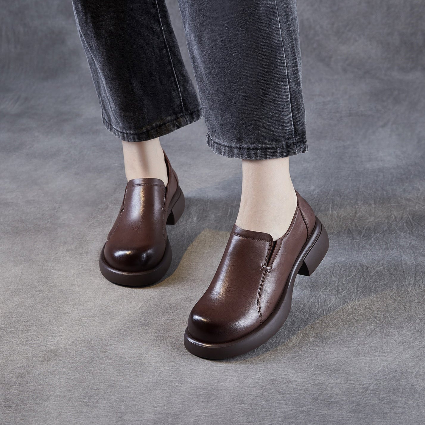 Women's Minimalist Plain Leather Thick Soled Loafers