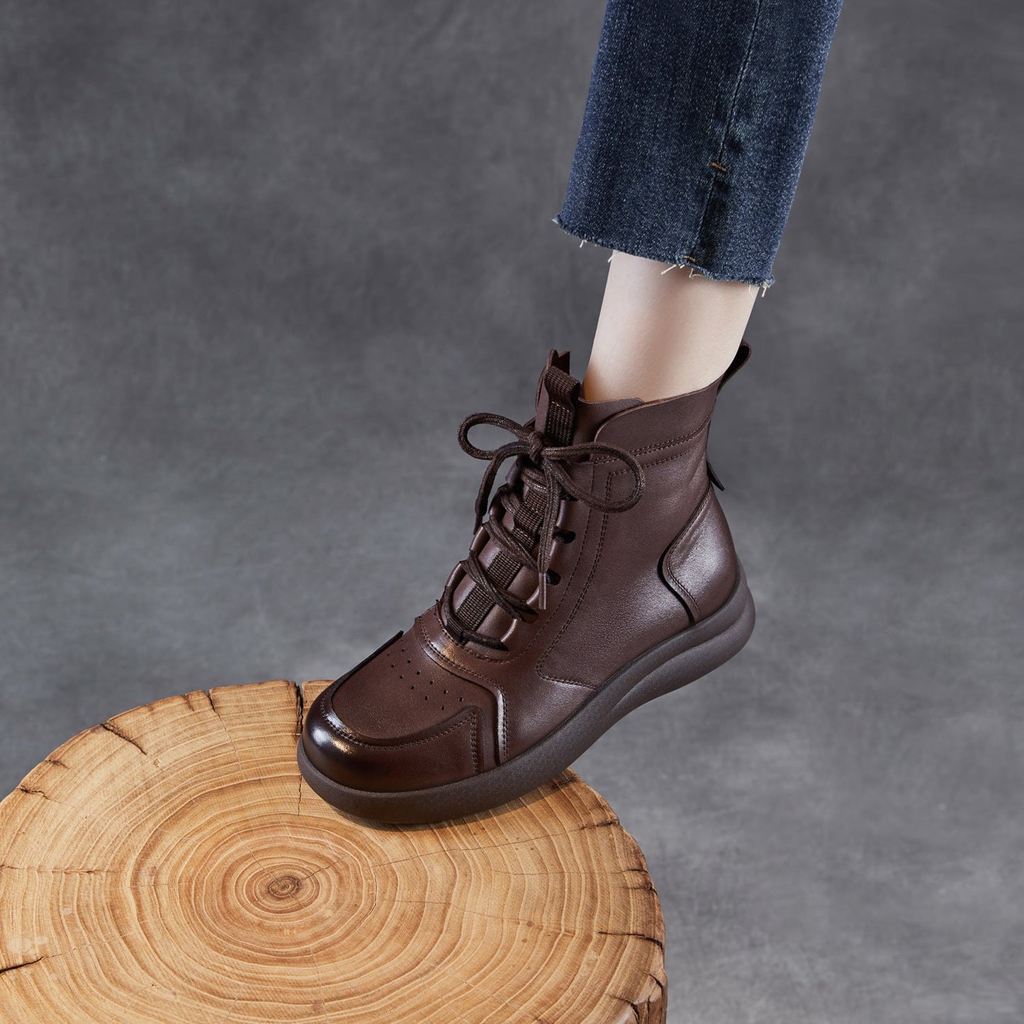 Women's Vintage Breathable Leather Flat Ankle Boots