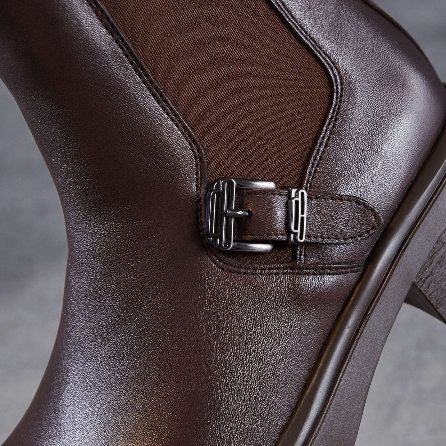 Women's Minimalist Plain Leather Slip-on Ankle Boots