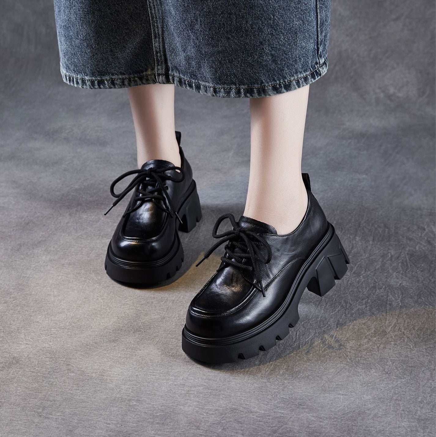 Women's Vintage Leather Chunky Heel Loafers