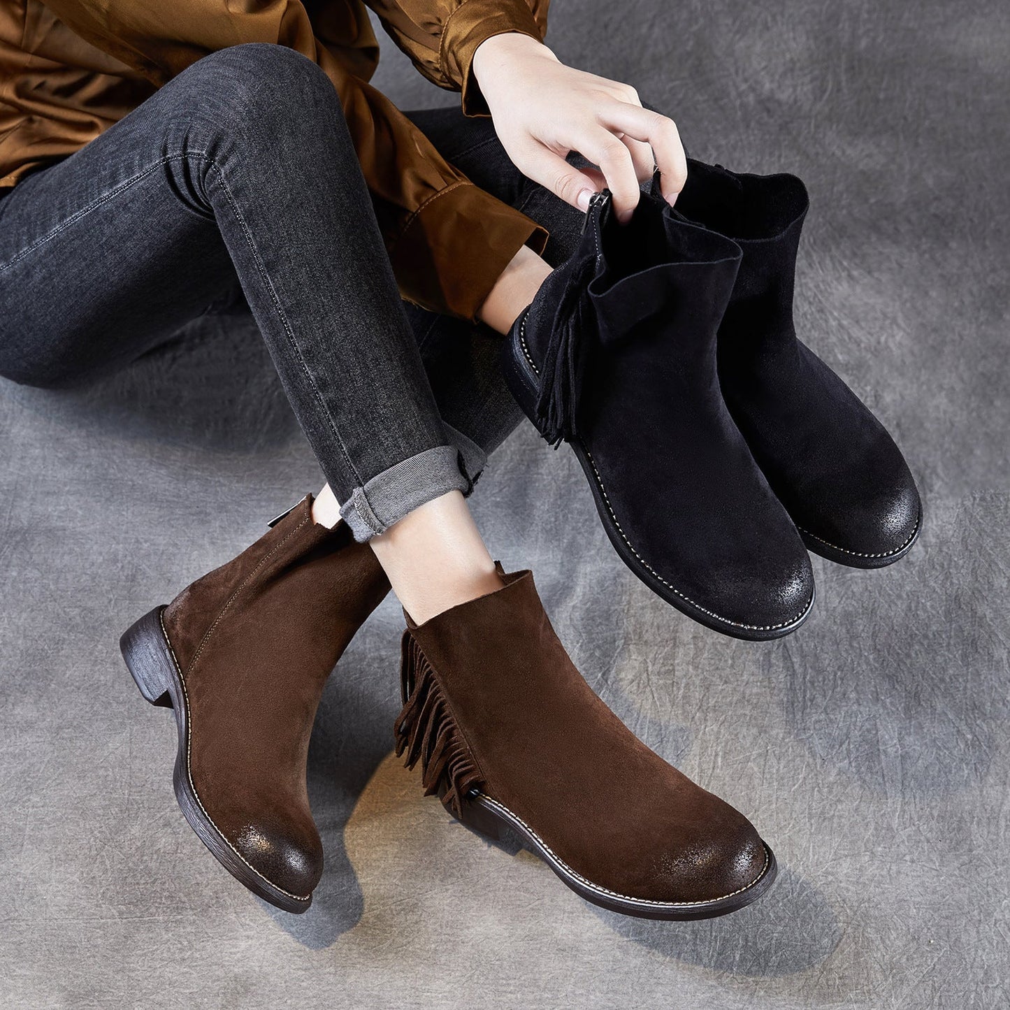Women's Retro Plain Suede Tassels Ankle Boots