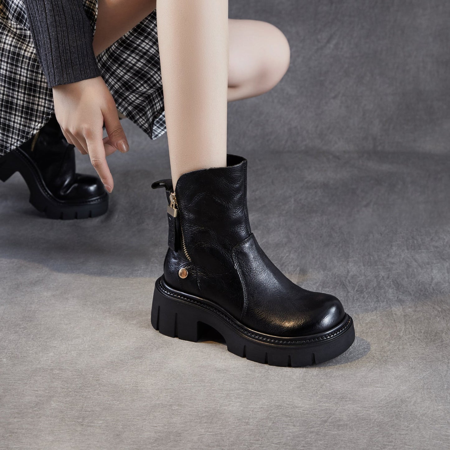 Women's Vintage Leather Chunky Platform Boots