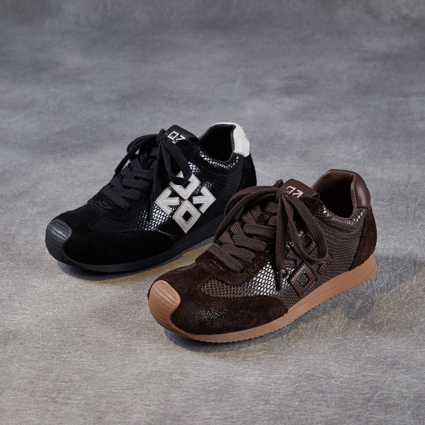 Women's Retro Patchwork Leather Flat Casual Sneakers