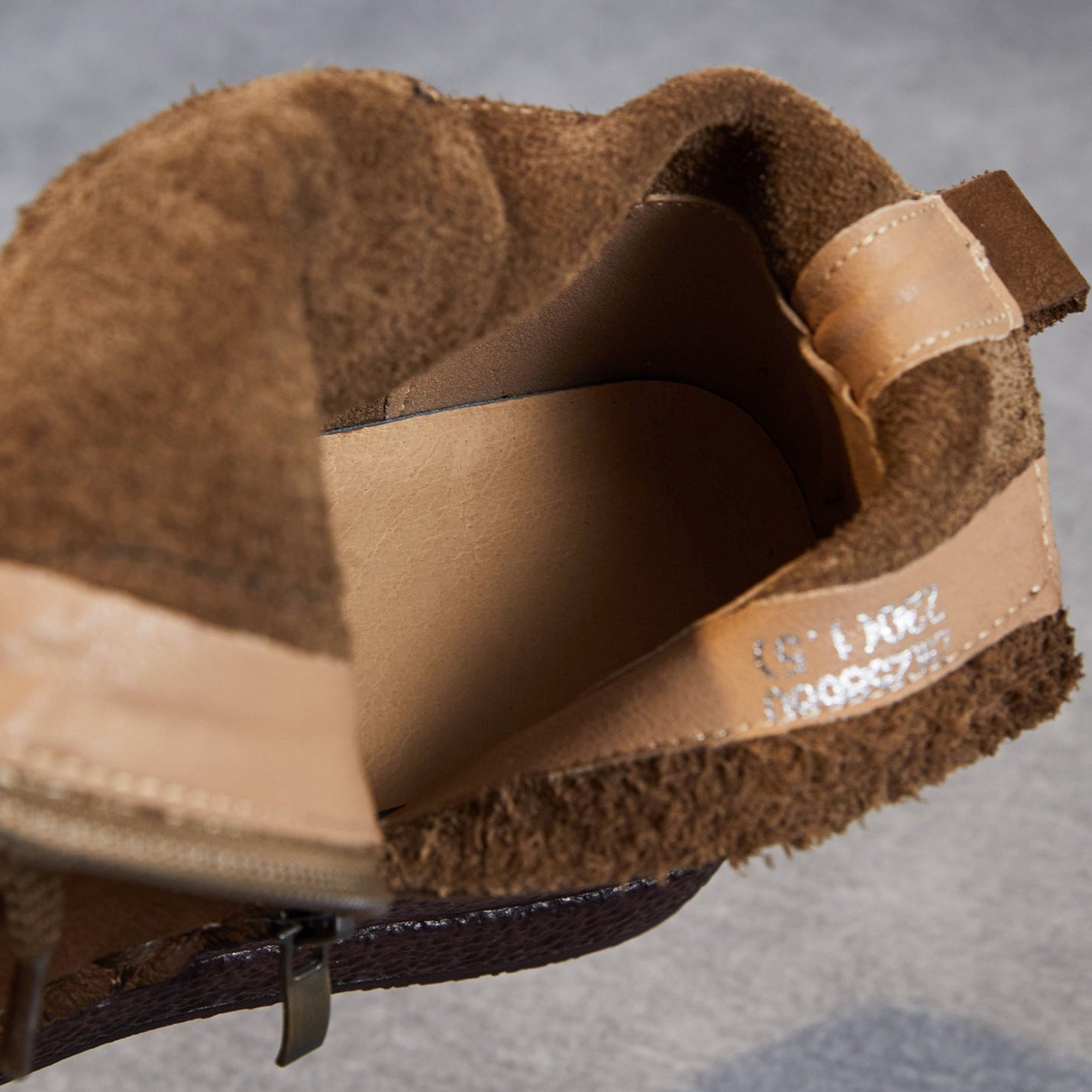 Women's Retro Plain Leather Wedge Ankle Boots