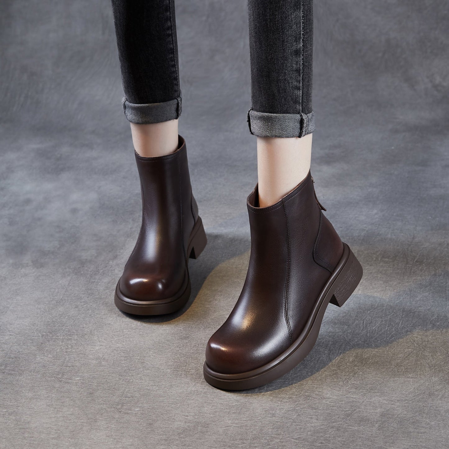 Women's Retro Plain Leather Minimalist Ankle Boots