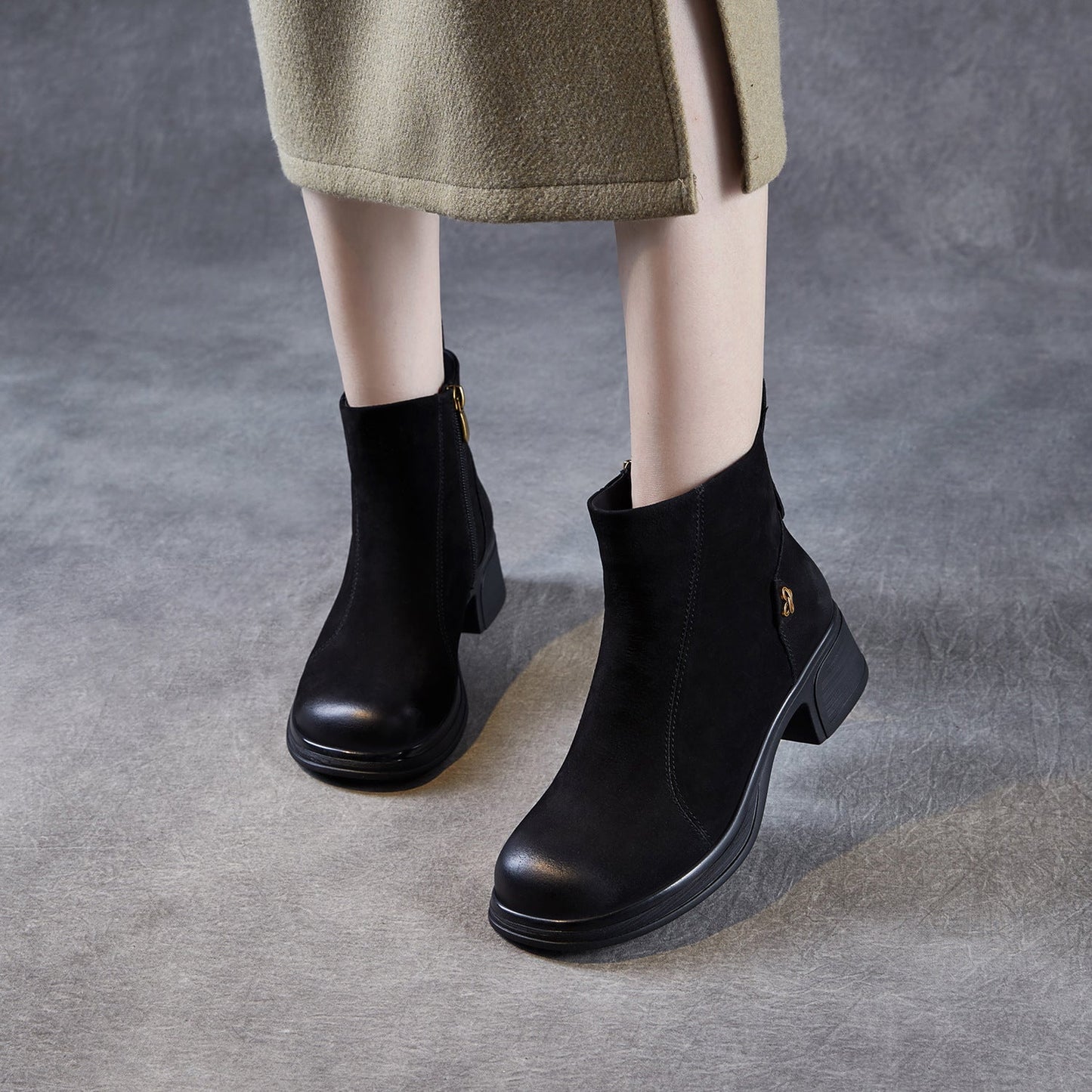 Women's Vintage Leather Chunky Heel Ankle Boots