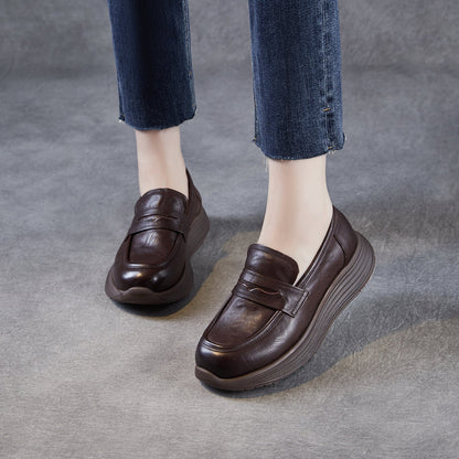 Women's Retro Plain Leather Classic Comfort Loafers