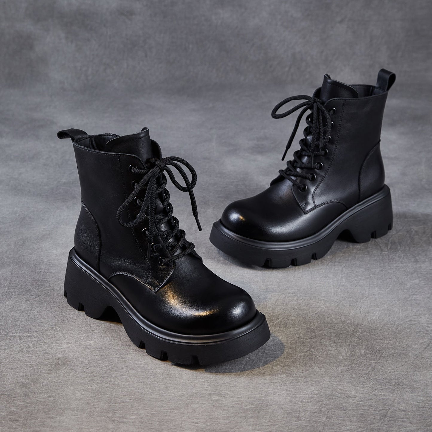 Women's Vintage Classic Leather Platform Boots