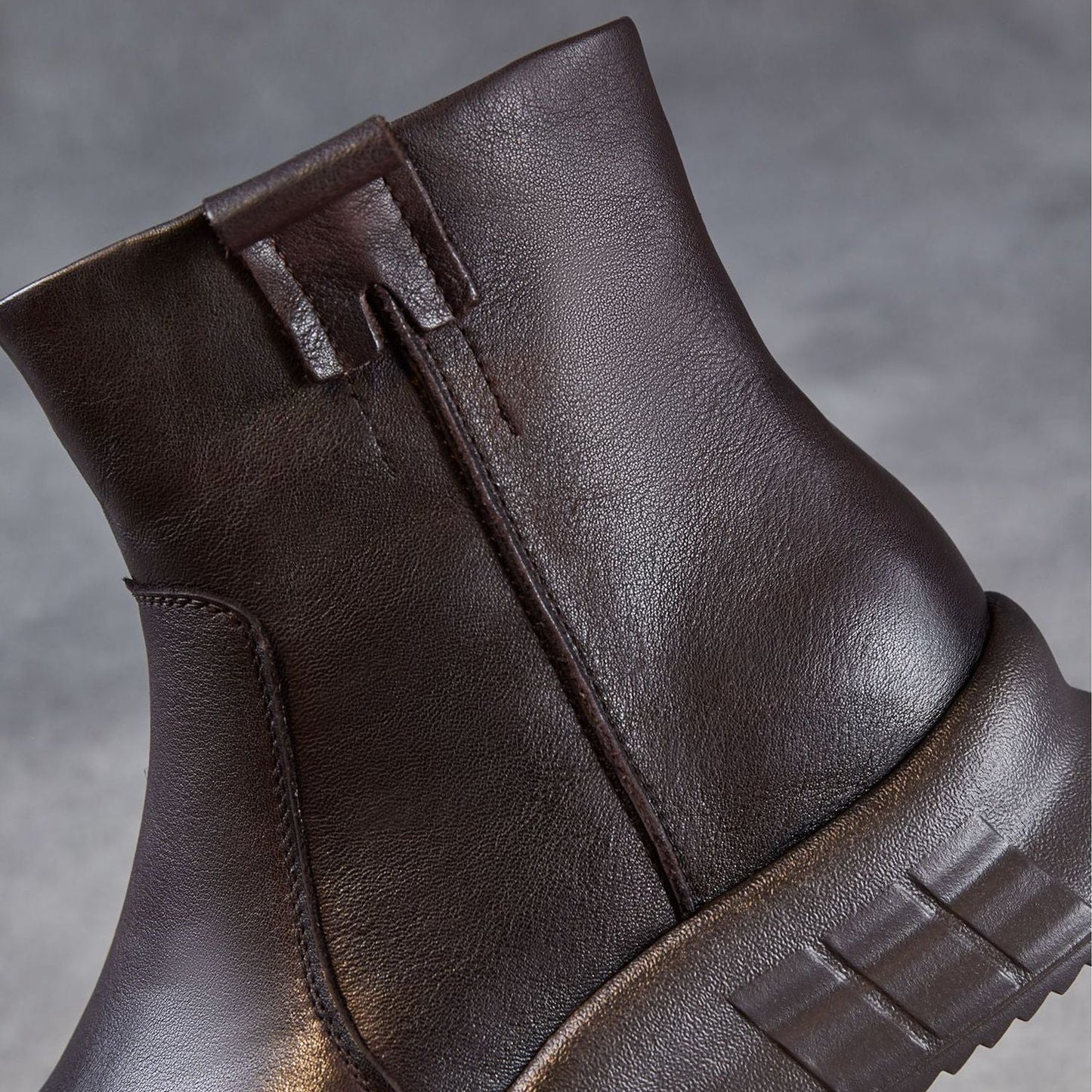 Women's Minimalist Plain Leather Thick Soled Ankle Boots