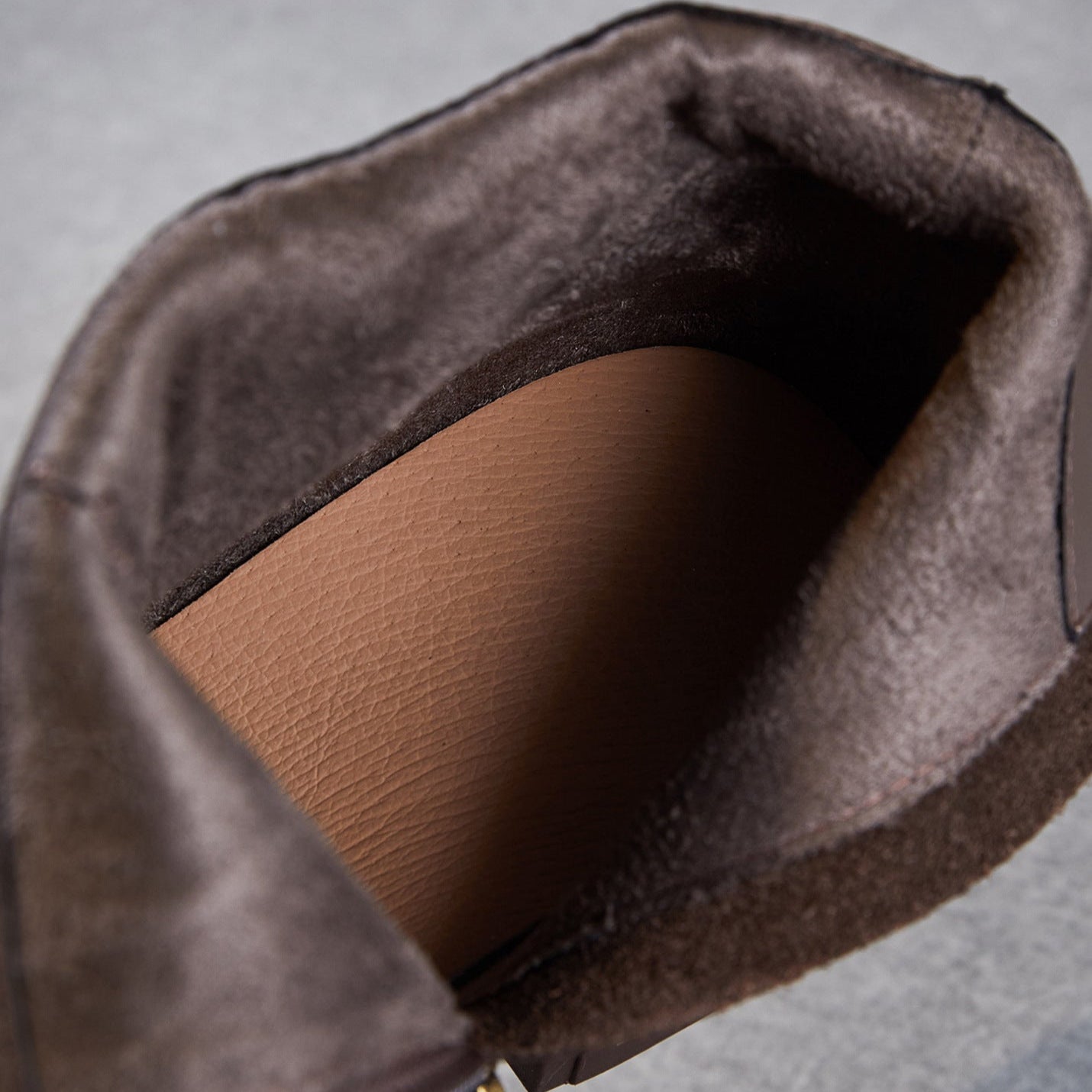 Women's Vintage Leather Chunky Heel Ankle Boots