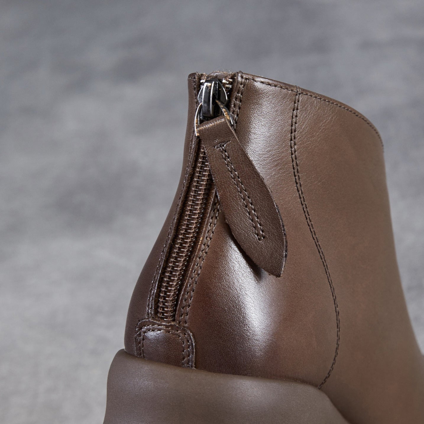 Women's Retro Plain Leather Low Block Ankle Boots