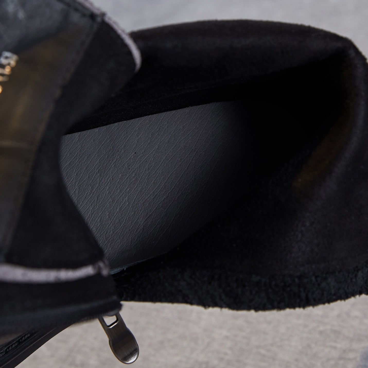 Women's Retro Plain Leather Buckle Ankle Boots