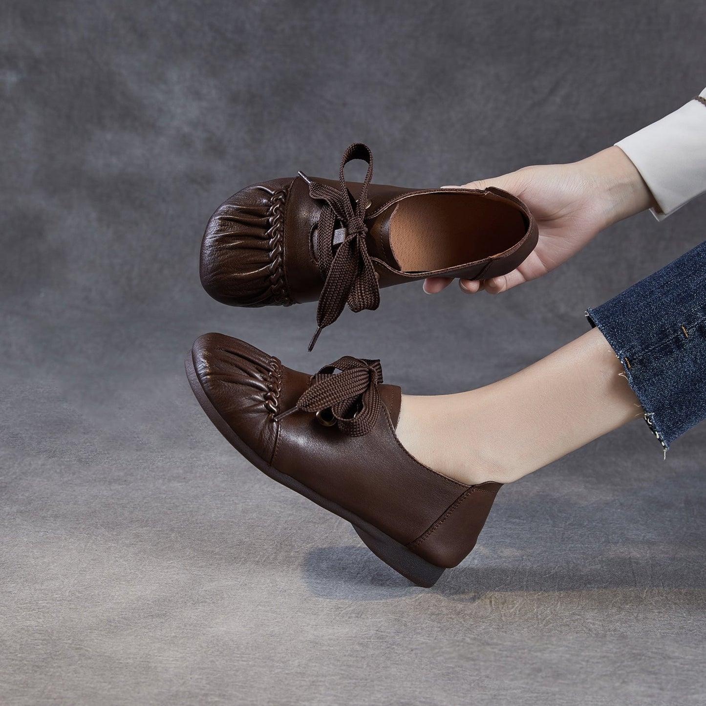 Women's Handmade Vintage Leather Lace-up Casual Shoes