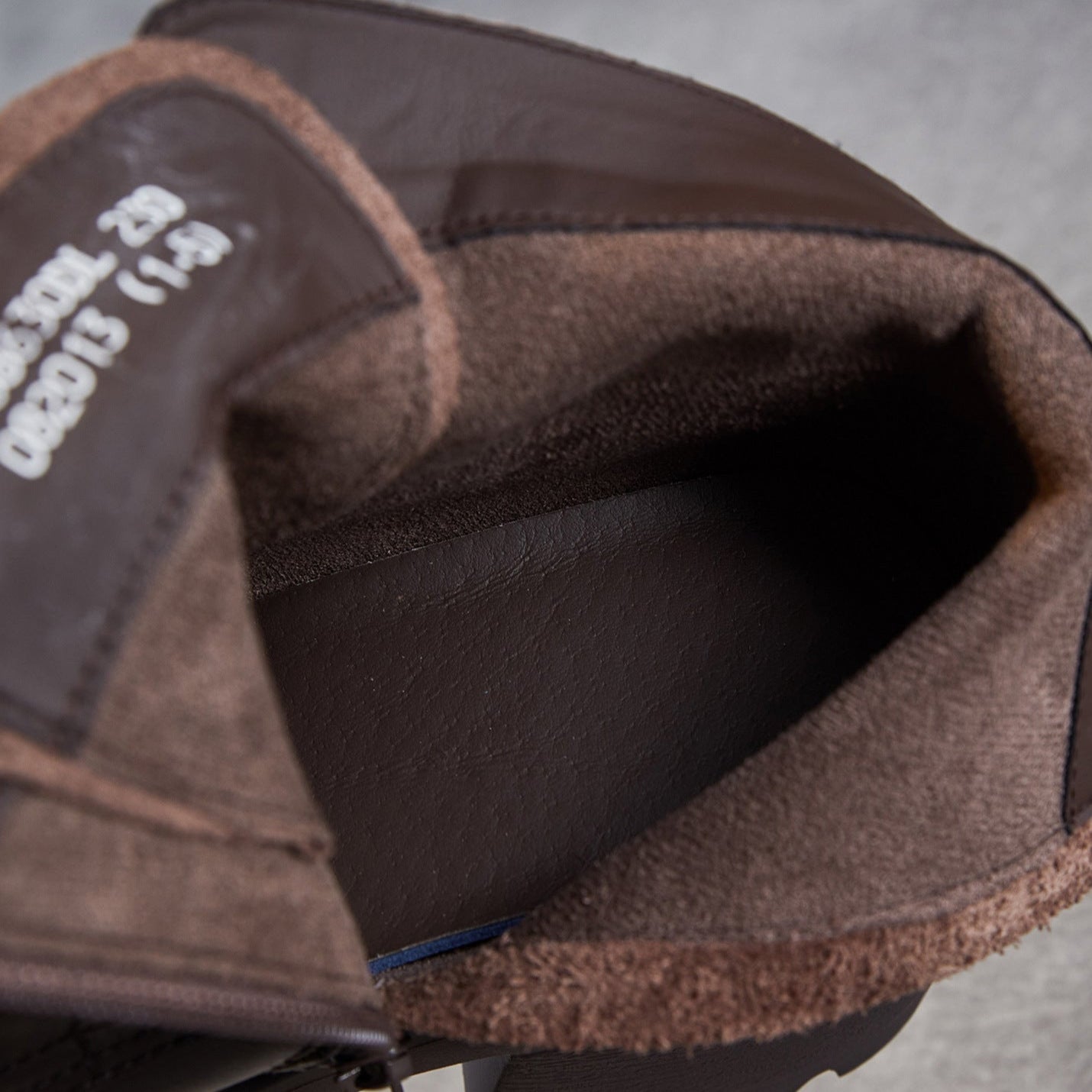 Women's Vintage Leather Chunky Heel Boots