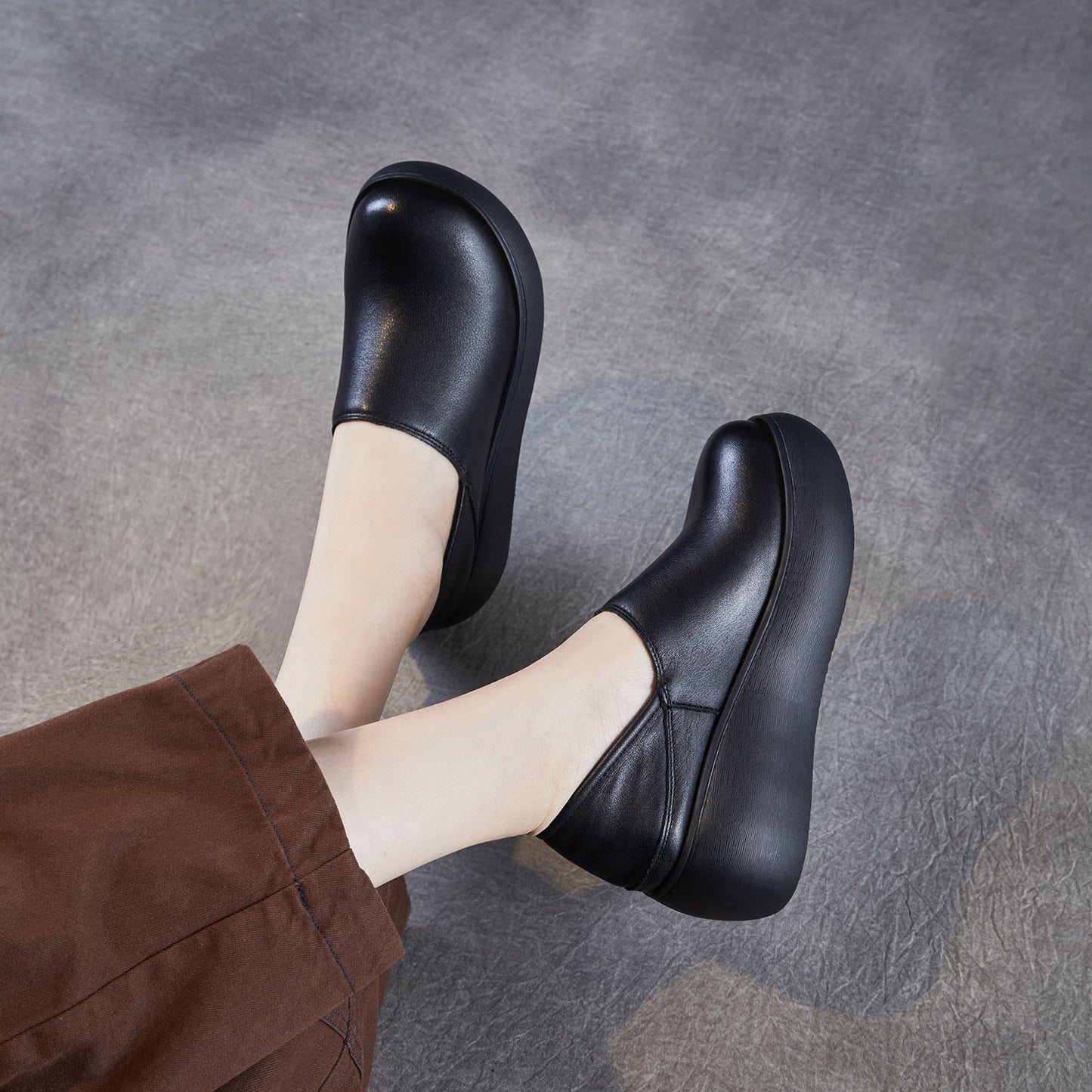 Women's Retro Plain Leather Casual Platform Shoes