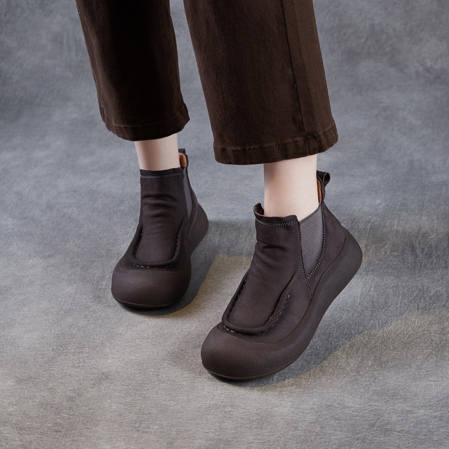 Women's Vintage Plain Leather Slip-on Ankle Boots