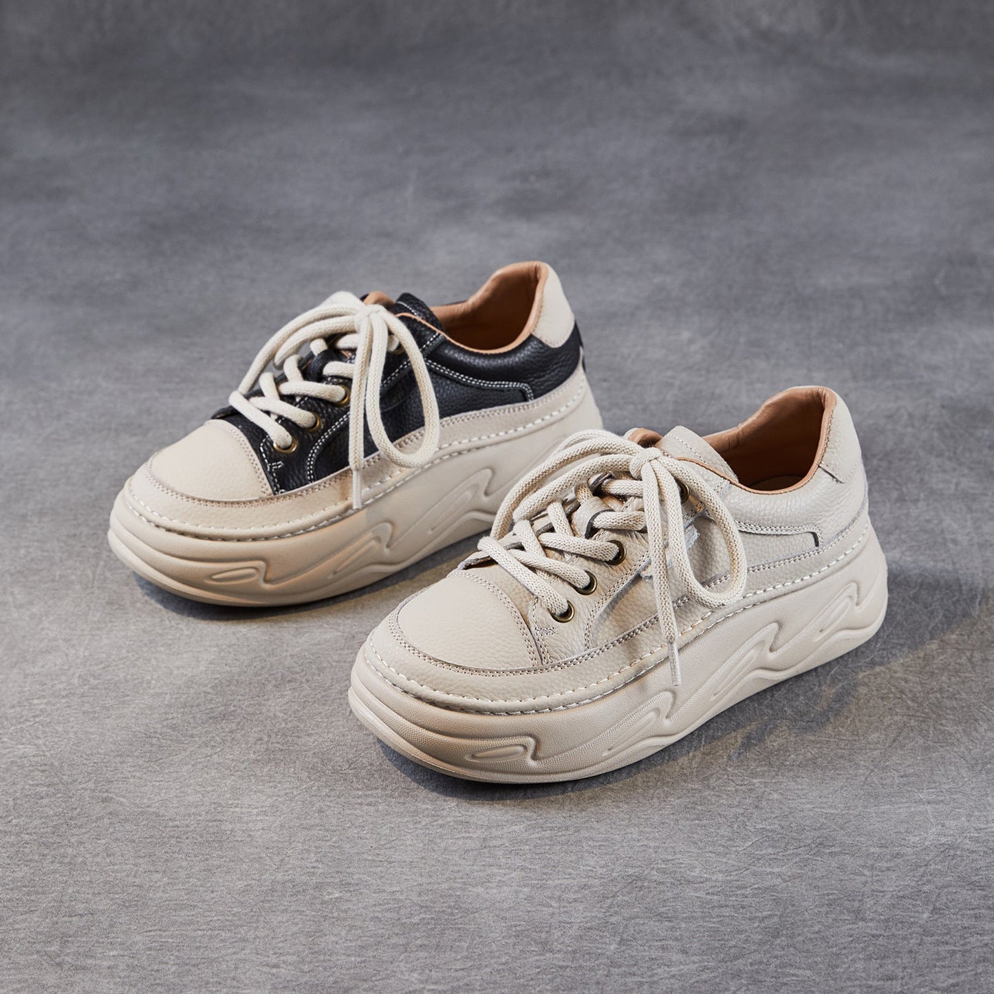 Women's Fashion Quilted Leather Casual Platform Sneakers