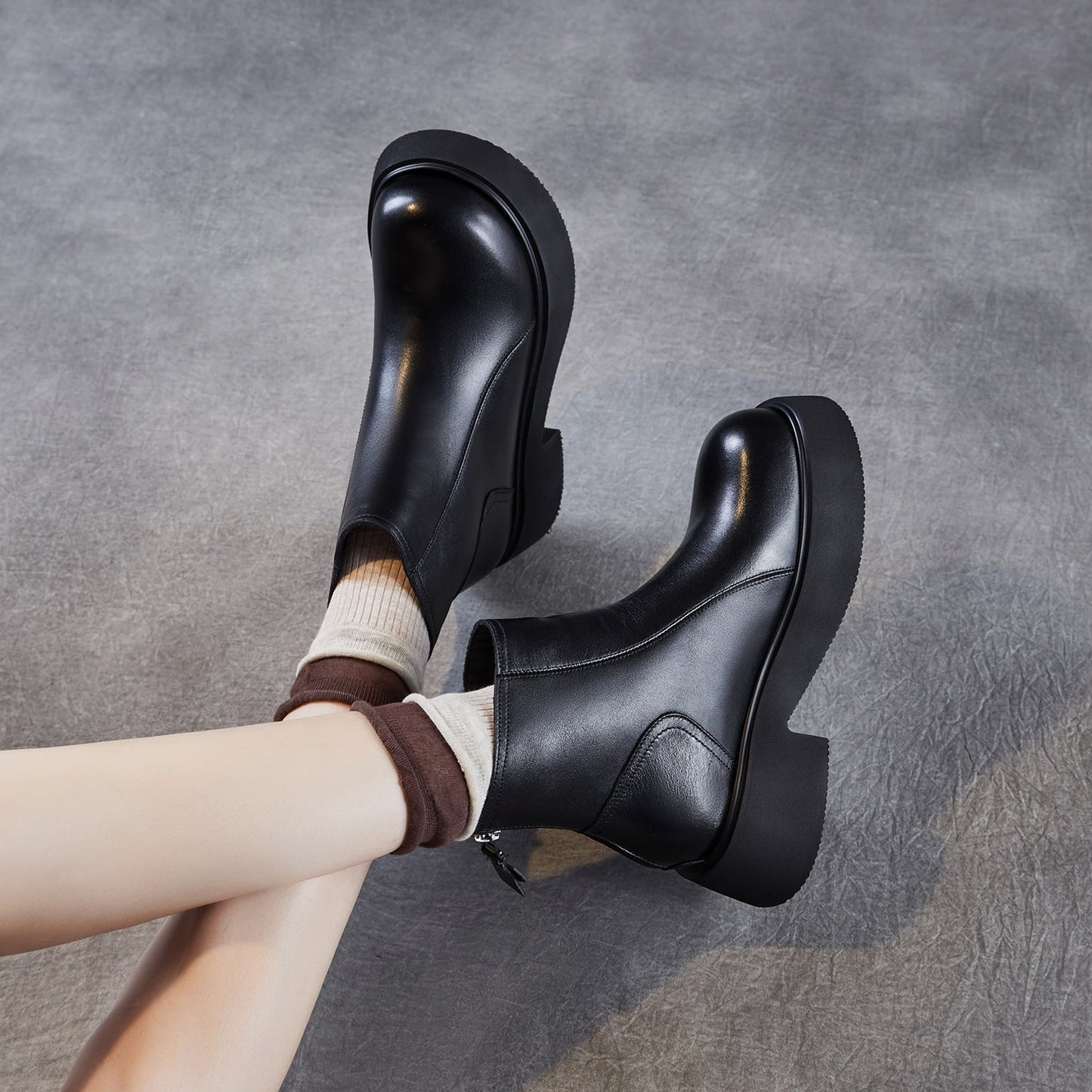 Women's Retro Plain Leather Ankle Platform Boots