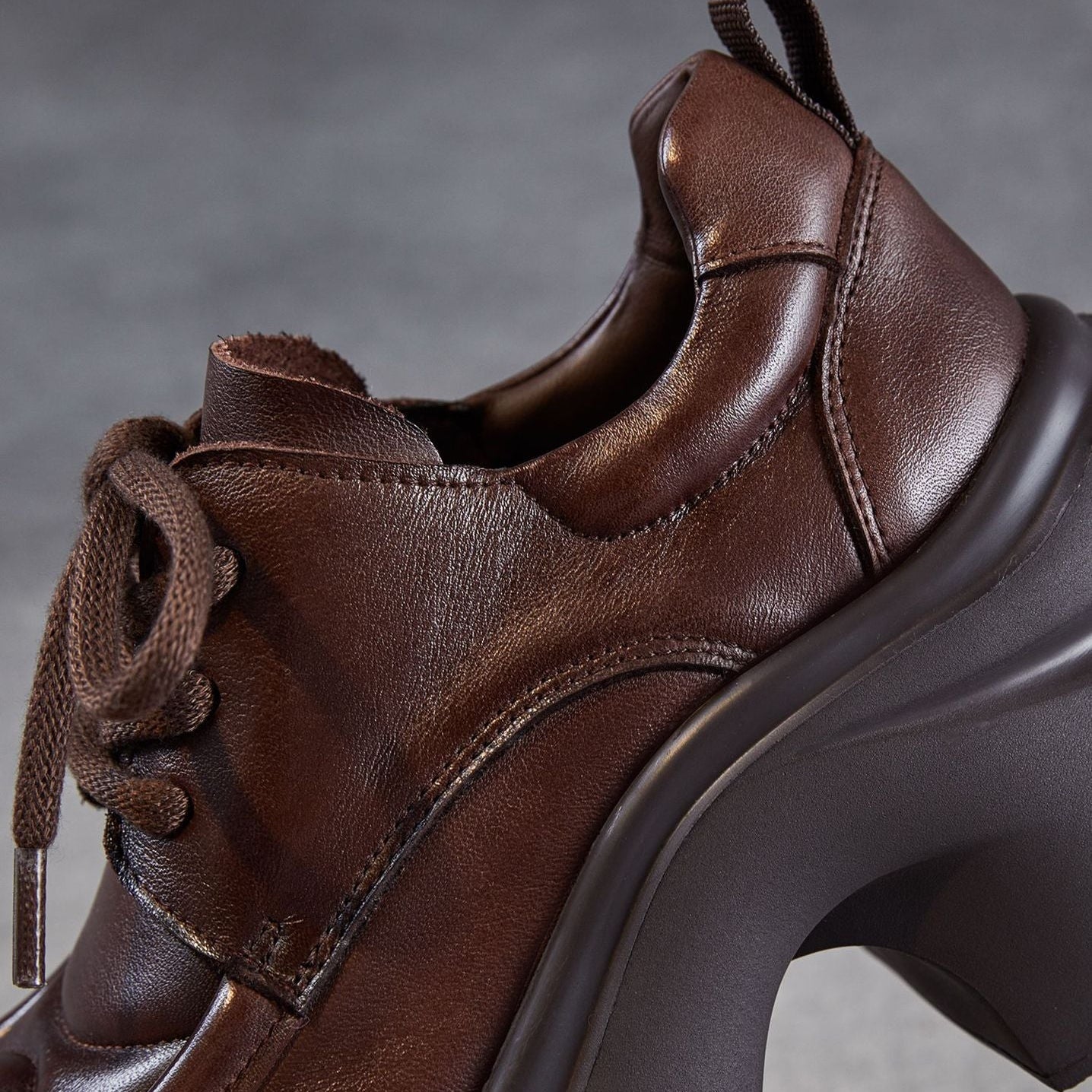 Women's Vintage Chunky Platform Lace-up Loafers