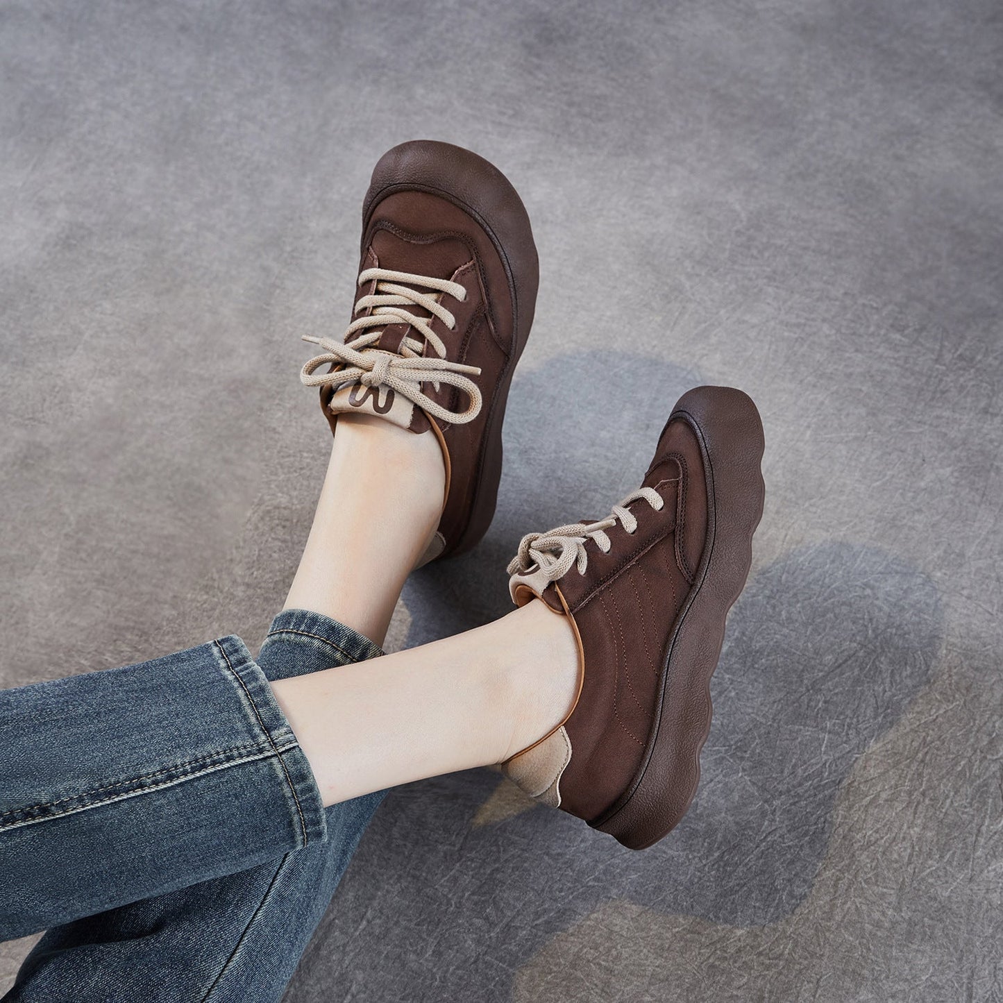 Women's Vintage Leather Lace-up Casual Shoes