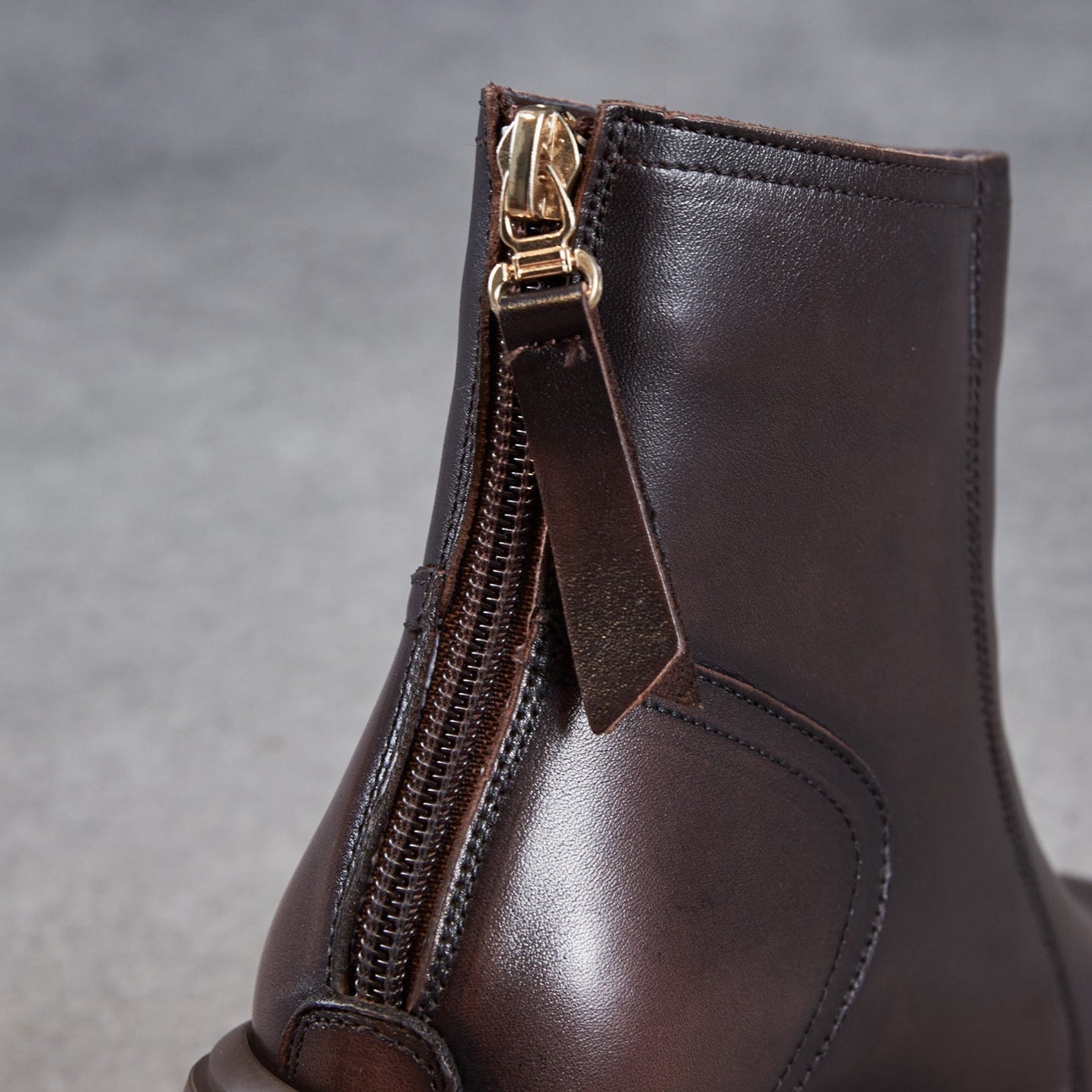 Women's Retro Plain Leather Minimalist Ankle Boots