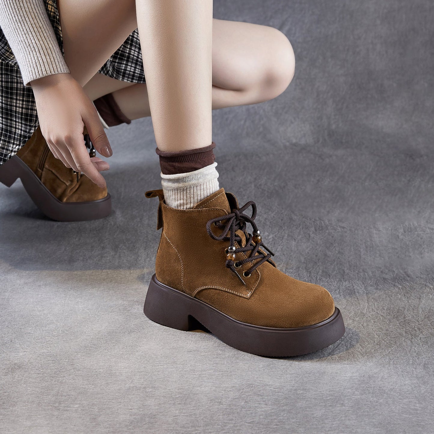 Women's Retro Plain Suede Platform Ankle Boots