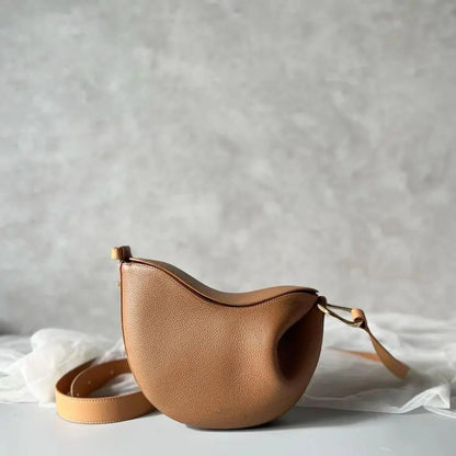 Lunara Curve Bag: A Modern Simplicity Handbag for Every Occasion