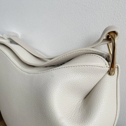 Lunara Curve Bag: A Modern Simplicity Handbag for Every Occasion