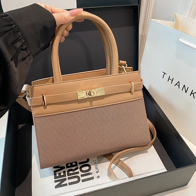 Elegant Women's Kelly Bag: Structured Handbag for Every Occasion