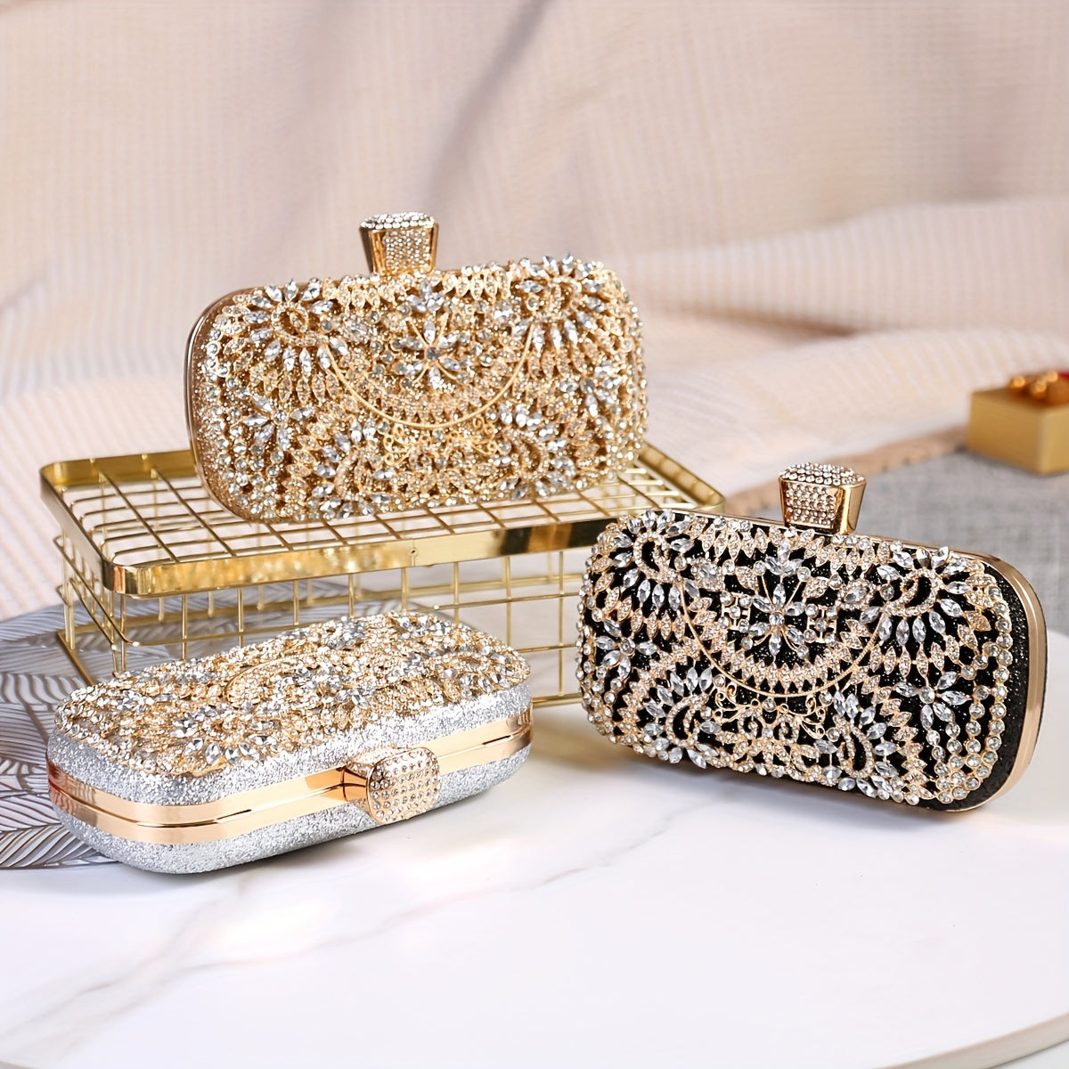 Hollow Rhinestone Flower Evening Bag: Luxury Wedding Party Clutch