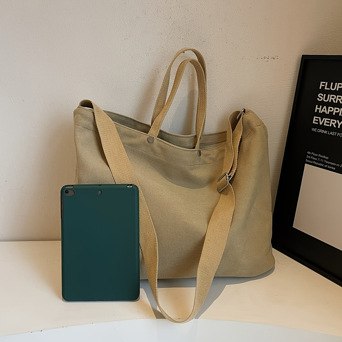 Retro tote bag for women with adjustable shoulder strap