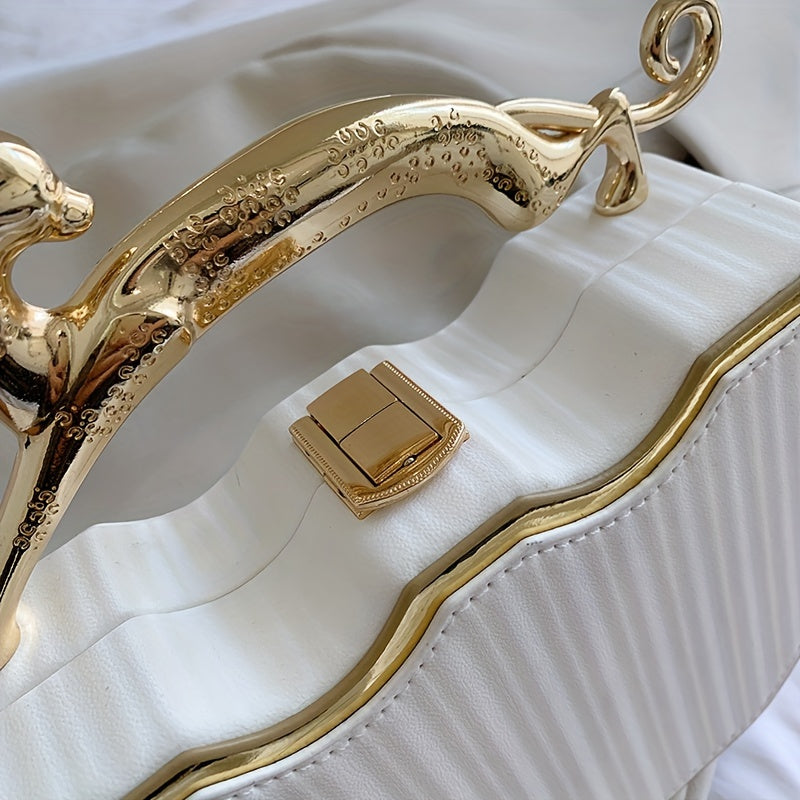 Chic White Clip-On Bag with Gold Chain Strap for Daily Use