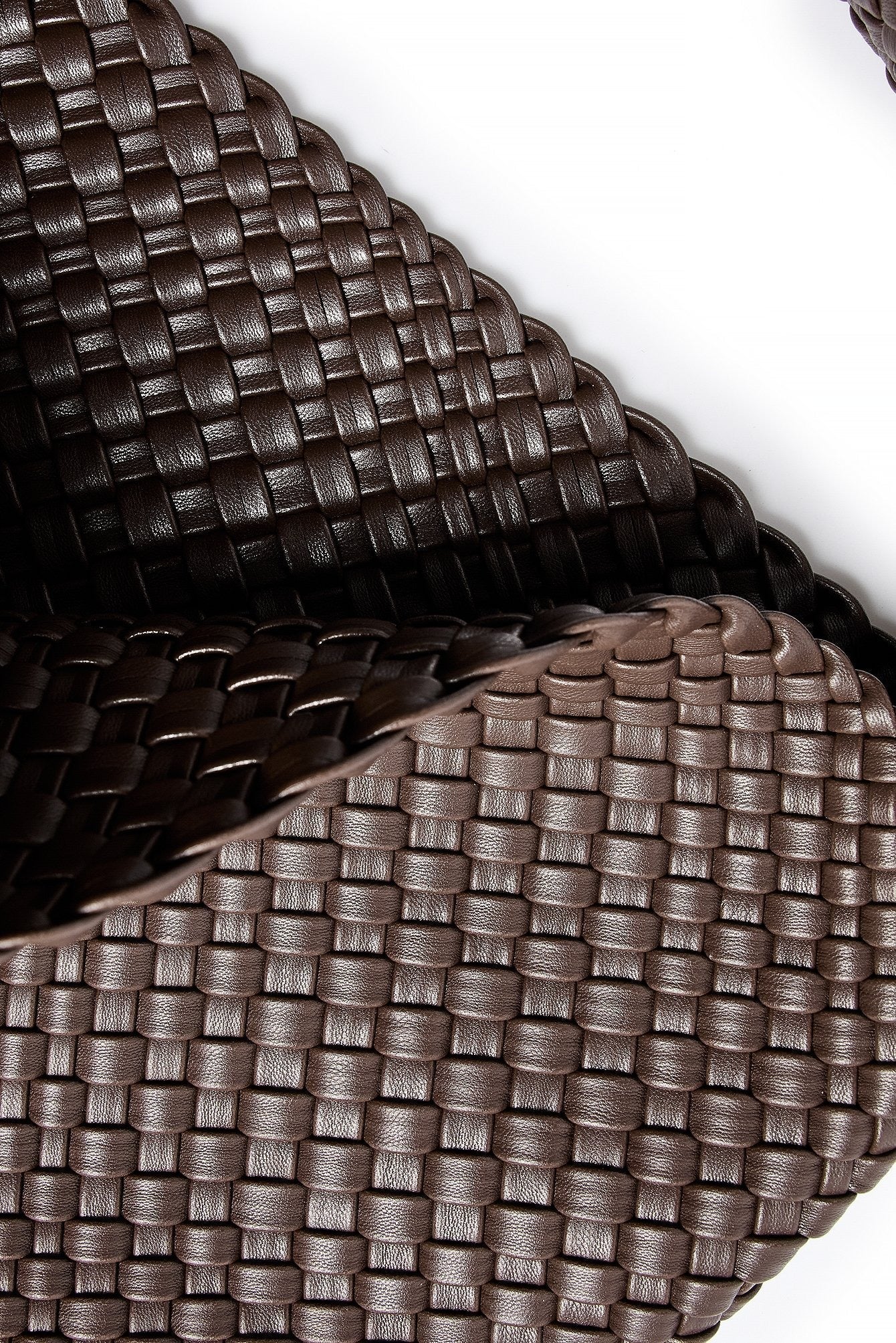 Stylish Elantra Braided Tote: Handwoven Vegan Leather Bag